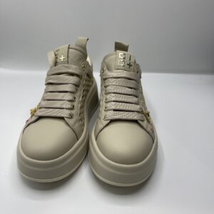 Sneakers traforata