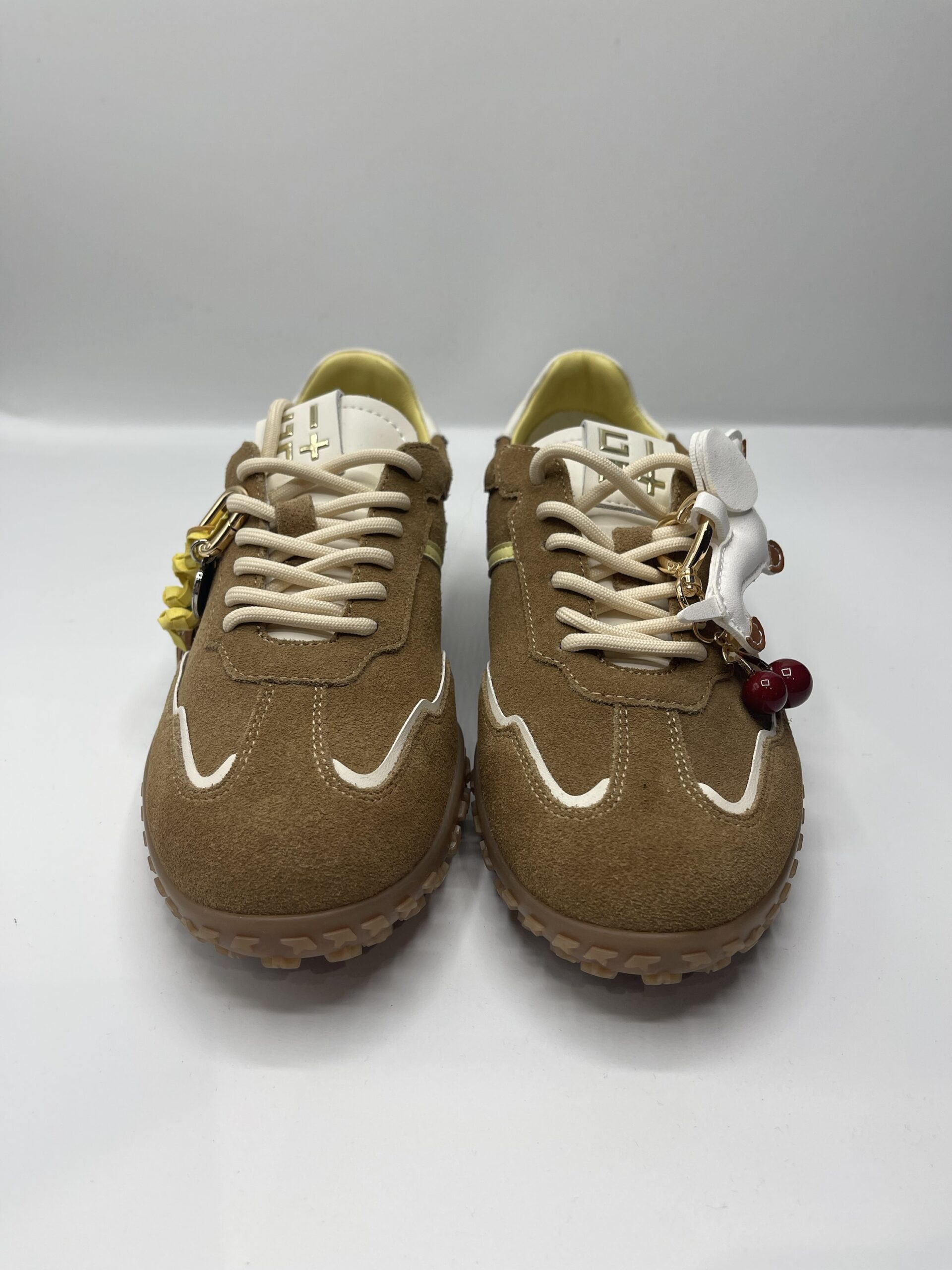 Sneakers Cammello
