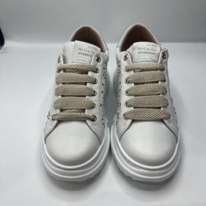 Sneakers Street